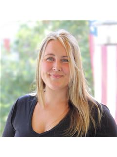 Kaly Turkowsky - RE/MAX Island Realty