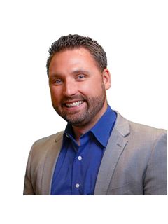 Dustin Smith - RE/MAX United