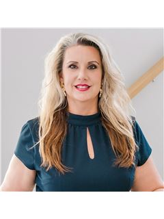 April Barbee - RE/MAX Southern Shores