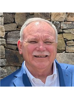 H R Gallimore - RE/MAX Central Realty