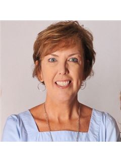 Debbie Holoman - RE/MAX United