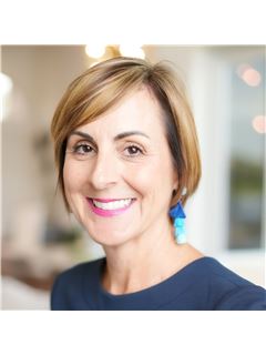 Joanna Goriss - RE/MAX Direct