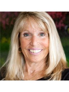 Pamela Orr - RE/MAX First