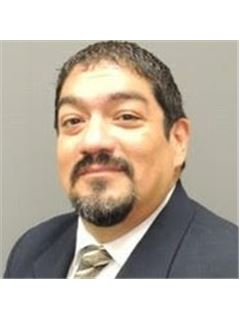 David Sanchez - RE/MAX Town & Country Realty