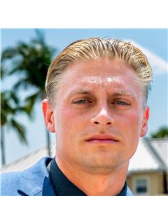 Anthony McCulloch - RE/MAX Trend