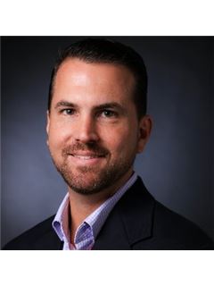 Daniel Lehnhard PA - RE/MAX City Centre Realty