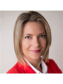 Agnes Bairstow - RE/MAX Signature