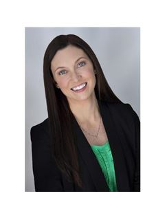 Stephanie L. Hensley - RE/MAX Realtec Group