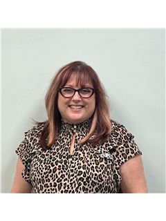 Cathy Schwartz - RE/MAX Sunshine