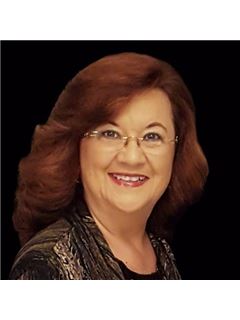 Linda S. Vance - RE/MAX Realtec Group