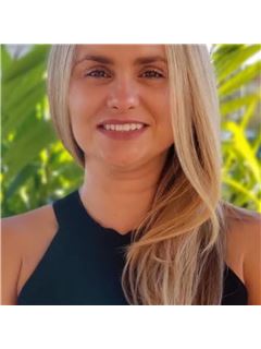 Erica Feliciano - RE/MAX Concierge Realty