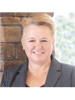 Christine L Baker - RE/MAX Premier Realty