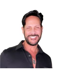 Joseph Manna - RE/MAX Champions