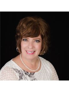 Mary Macaluso - RE/MAX Champions