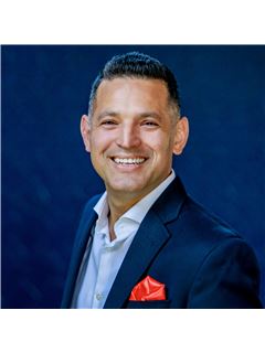 Robert Isaac Rodriguez - RE/MAX Downtown