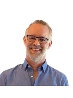 Gilberto Reverol - RE/MAX Concierge Realty