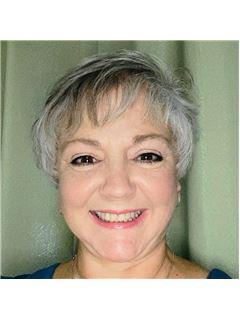 Nilsa Ferrer - RE/MAX Trend