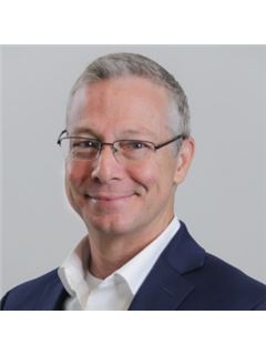 Doug Gernert - RE/MAX Signature