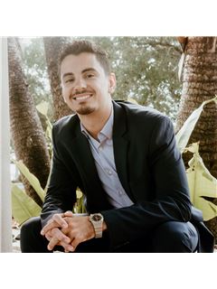 Marlon Vega - RE/MAX Downtown