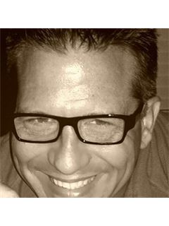 William A. Roberts - RE/MAX Realtec Group