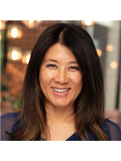 Silvia Mozer - RE/MAX Elite