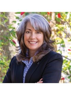 Angie Shull - RE/MAX Signature