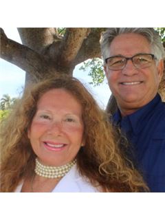 Victoria Josberger - RE/MAX Alliance Group