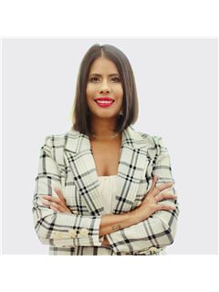 Mariely Crowne - RE/MAX Bayside