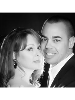 Samson Lewis - RE/MAX Realty Unlimited