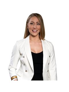 Clarissa "Claire" Swartzlander - RE/MAX Signature