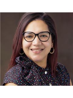 Joan Diaz - RE/MAX Experts