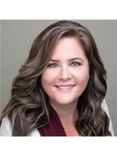 Carly Allen - RE/MAX Specialists