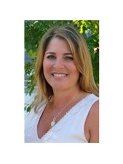 Christine C. Sullivan - RE/MAX Specialists
