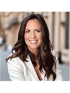 Kelly Lentz - RE/MAX Destination Realty