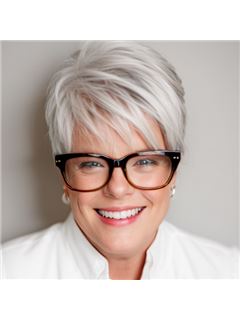 Barbara Mills-Schuchardt - RE/MAX Harbor Realty