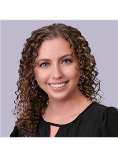 Farrah Waldren - RE/MAX Alliance Group