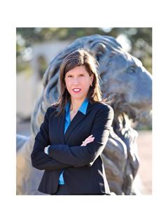 Regina Sooey, J.D. - RE/MAX Specialists
