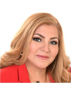 Sandra Rios - RE/MAX Concierge Realty