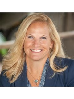 Tina Clements - RE/MAX Alliance Group