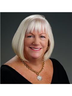 Anne C. McLaughlin - RE/MAX First