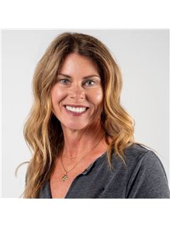 Michelle Farmer Smith - RE/MAX Premier Realty