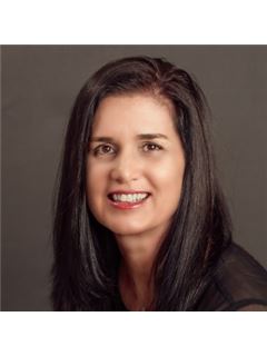 Lisa J. Bouck - RE/MAX Alliance Group