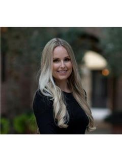 Desiree H. Pizio - RE/MAX Prime Properties