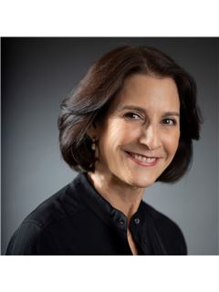 Isabel Carlota Faria - RE/MAX First