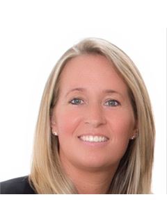 Charlene Myrold - RE/MAX Realtec Group