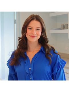 Emily Schwitalla - RE/MAX Advance Realty II
