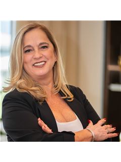 Ana M. Lavena - RE/MAX Direct