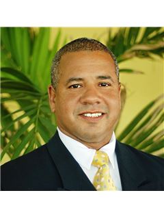 Luis A. Cedrez - RE/MAX Realty Unlimited