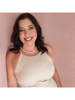 Misty Sgammato - RE/MAX 1st Choice