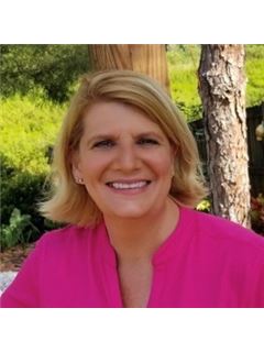 Marian Johnson - RE/MAX Realty Unlimited